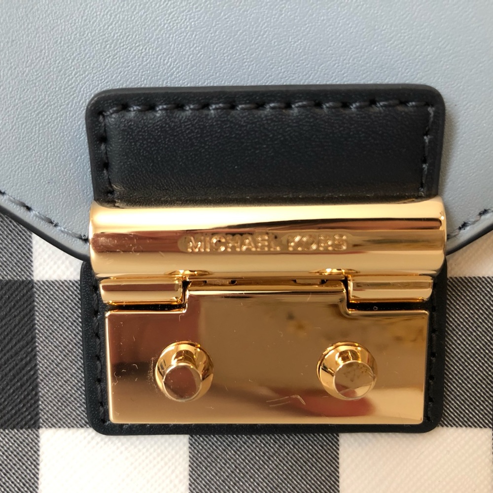🎖HP🏅🌟LIMITED EDITION🌟 MICHAEL KORS Crossbody - Picture 4 of 8